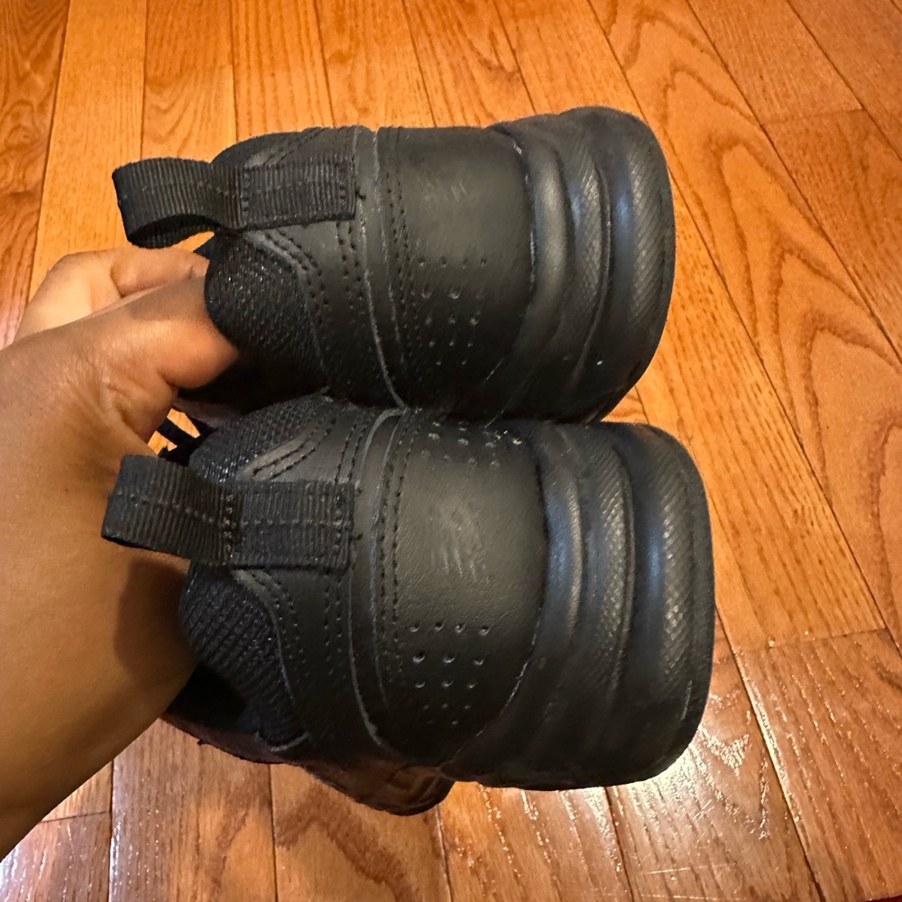 New Balance WX623AB3 Black Athletic Shoes with Supportive Midsole Like New - Picture 8 of 13